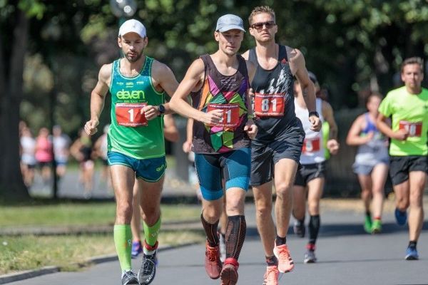 Štruncovy sady dnes hostí Zlatý maraton. Běžci připomenou legendárního Zátopka