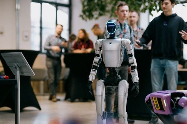 Technica Futura přivedla do Plzně experty na IoT. Řešila bezpečnost chytrých zařízení