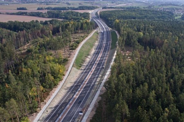 D3 uleví jihu, ŘSD dokončí chybějící úseky u hranic