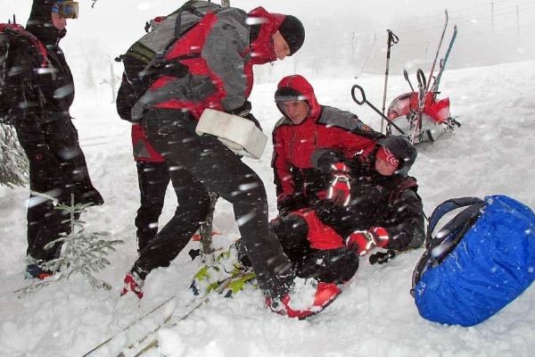 Horská služba na Šumavě zasahovala častěji, vrtulník byl potřeba méněkrát