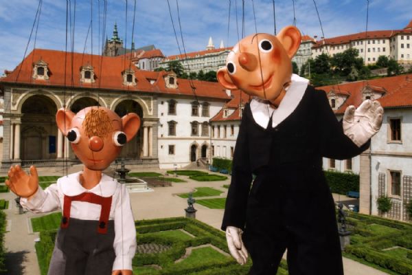 Hurvínek oslaví sto let v Senátu. Dorazí také muzikálové hvězdy plzeňského divadla