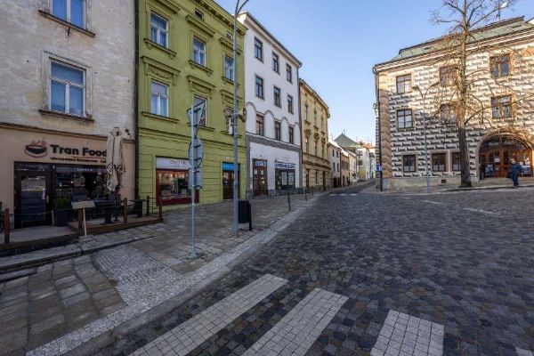 Masarykovo náměstí v Jihlavě prochází první etapou oprav