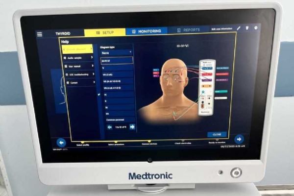 Novoměstští chirurgové operují štítnou žlázu s revolučním neuromonitorem z USA