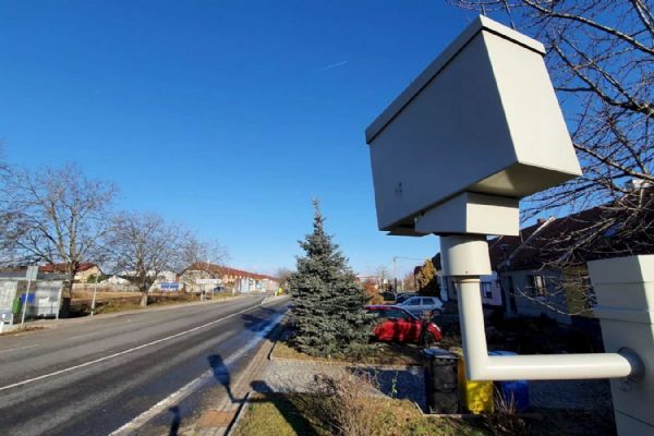 Pokuty z radarů chce stát do vlastní kapsy, obce přijdou o miliony