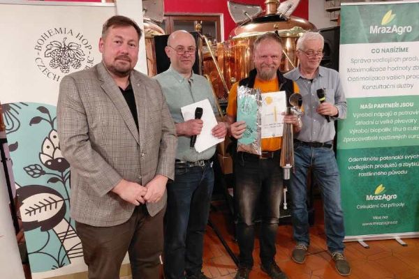 Soutěž minipivovarů na Zvíkově ovládl Garp 110