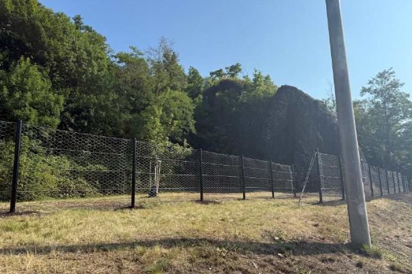 Stabilizace skály v Opletalově ulici úspěšně dokončena