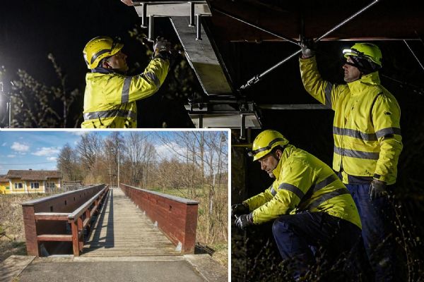 Stavbaři v noci usadili unikát. Akvadukt v Hadrovci u Domažlic je zpět