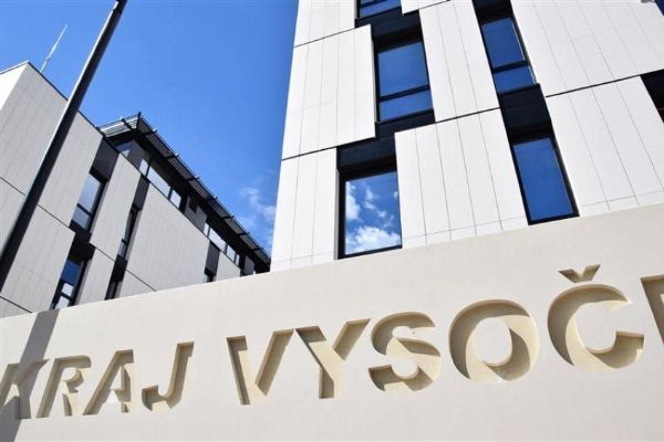 Vysočina podpoří dětské domovy 750 tisíci, v Jemnici vzniknou cvičné byty