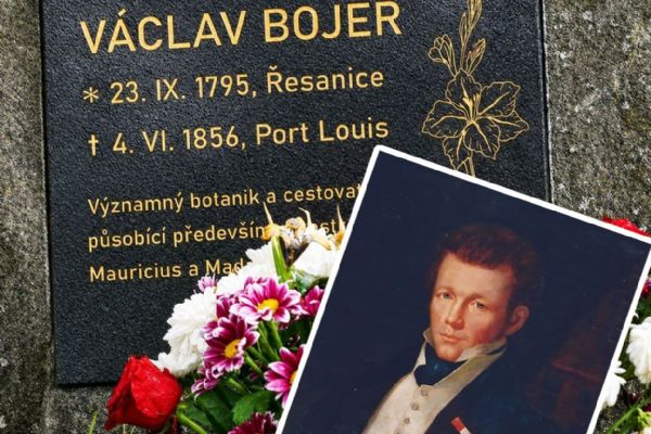 Botanik světového jména má v rodných Řesanicích památník. Václav Bojer byl doma dlouho zapomenutý