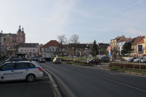 Archeologické nálezy zpozdily stavbu obchvatu Přeštic