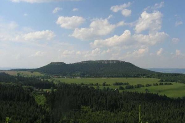 Bronzové nálezy odhalují život a zánik na Tabulové hoře