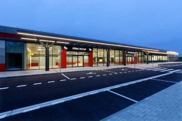 Budějovické letiště rozšiřuje letní nabídku: vrací Mallorcu, přidává Tiranu a jedná o zimních letech