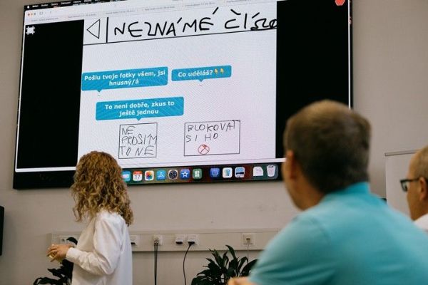 Plzeň učí děti i seniory bránit se online. Kyberbezpečnost bere jako součást života města