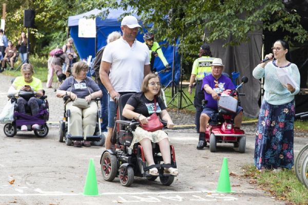 Plzeňští vozíčkáři přivezli z pražské Hvězdy řadu medailí a posílili pozici v parasportu