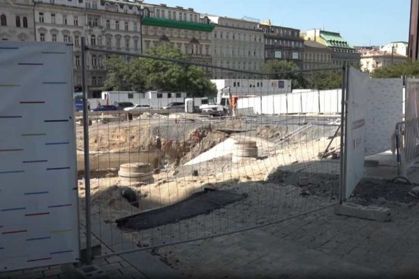 Proměna Václaváku: Podzemní práce v plném proudu