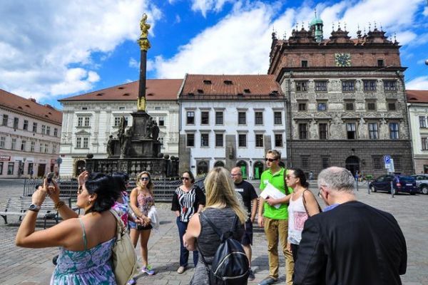 Turismus v kraji přináší miliardy i tisíce pracovních míst. Táhne Plzeň, Šumava i památky