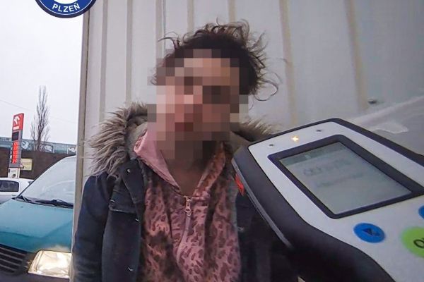 Valentýnská rekordmanka nadýchala 4,55 promile, skončila na záchytce