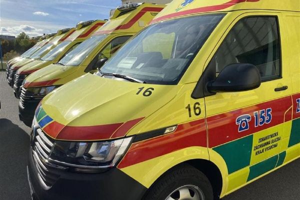 Zdravotnická záchranná služba Vysočiny chystá výměnu monitorů a defibrilátorů Tempus kvůli softwarovým potížím