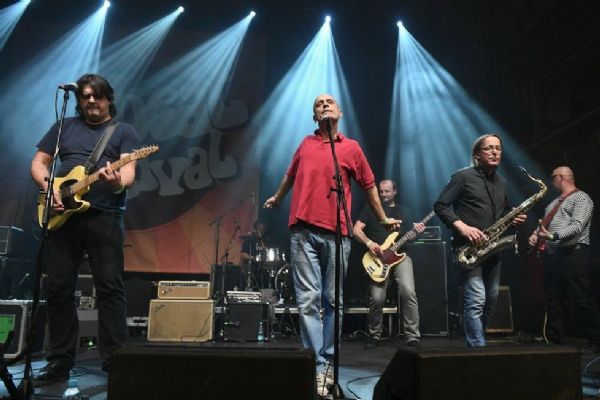 Festival LukaVÍCE už tento víkend! GARAGE & Tony Ducháček rozezní zámecký park v Dolní Lukavici