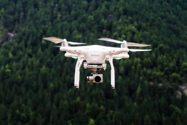 České Švýcarsko inovuje protipožární ochranu: Nové drony a technologie za 3 mil. Kč