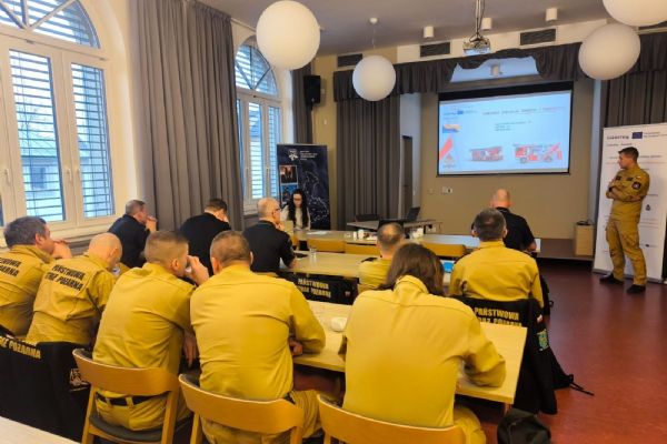 Hasiči společně proti vichřicím