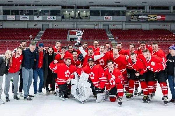Hokejové derby Budějovic: Jihočeská univerzita a VŠTE se utkají v Budvar aréně