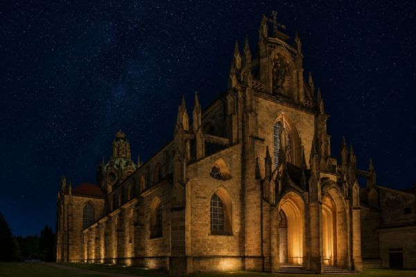 Hradozámecká noc na Tachovsku nabídne hvězdy nad Kladruby i romantiku na zámku