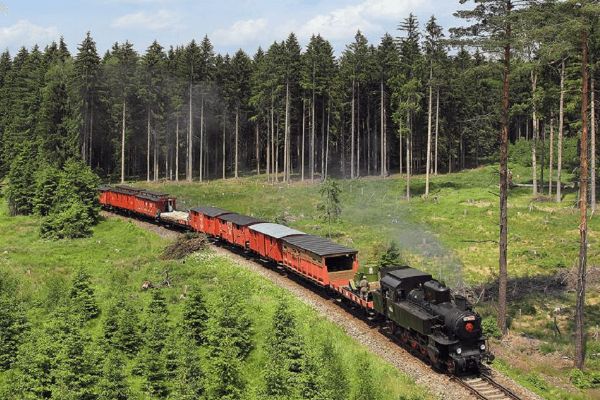 Legiovlak dorazí do Plzně 7. dubna, pojízdné muzeum legionářů nabídne vstup zdarma