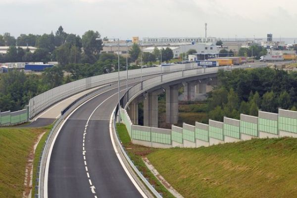 Nové značky u radarů zklidní Západní okruh