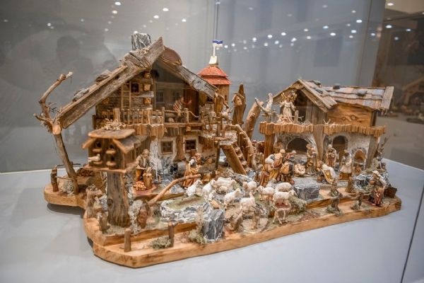 Od zákopu po pivovar - Plzeň vystavuje téměř 80 betlémů
