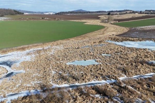Ostřetice na Klatovsku mají nové laguny, pomáhají zachovat biotopy vytvořené bobrem