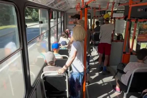 Retro trolejbus v Jihlavě: nostalgie i technický skvost na lince k zoo
