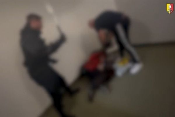 Brutální útoky ostrahy na bezdomovce