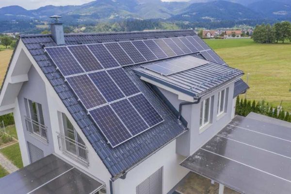 Budějovicko sází na moderní fotovoltaiku, chytré řízení a bezpečnější provoz
