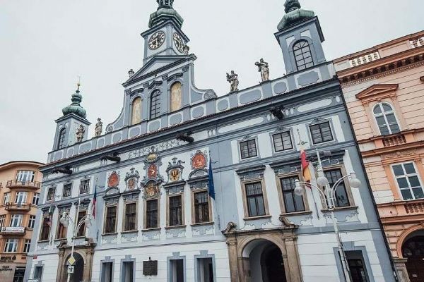 České Budějovice začínají sjednocovat městský mobiliář