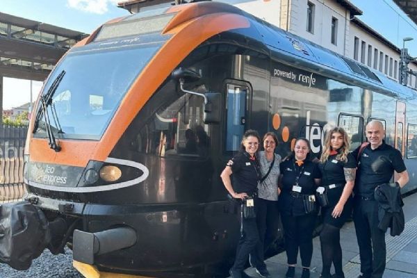 Leo Express převezme rychlíky z Prahy přes Plzeň do Domažlic. Na trať míří nové spojení do Německa