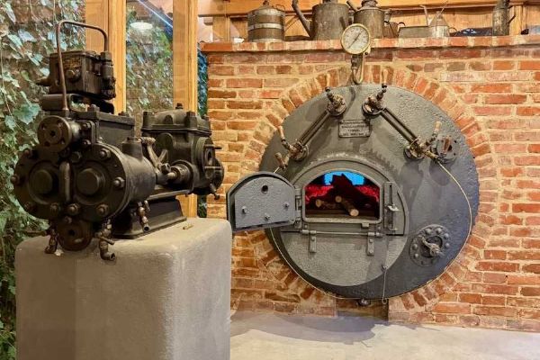 Parní stroj z roku 1895 ožije v Lobči v nové expozici pivovaru