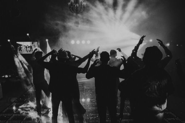 Pestrý víkend v Plzeňském kraji - pivní festival, corvety a hudba