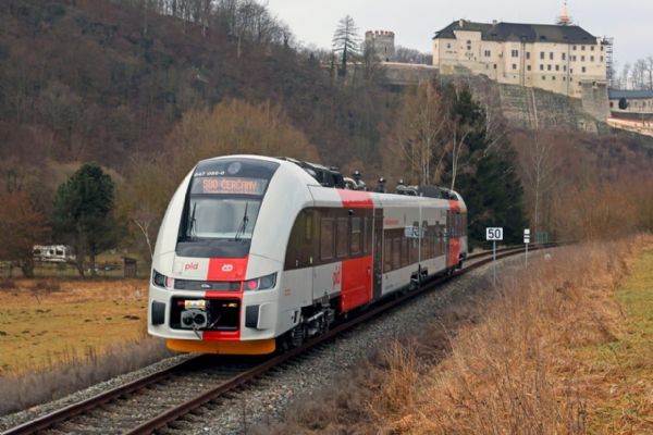 Praha a Středočeský kraj chystají nový železniční tendr pro Posázavský pacifik