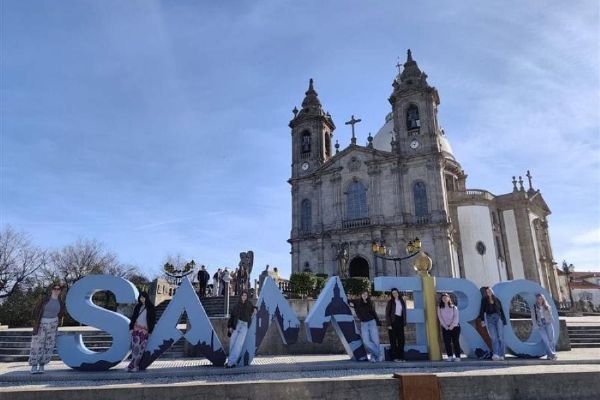 Třebíčští studenti dobývali Bragu a Málagu: ze stáží se vrátili s novými zkušenostmi