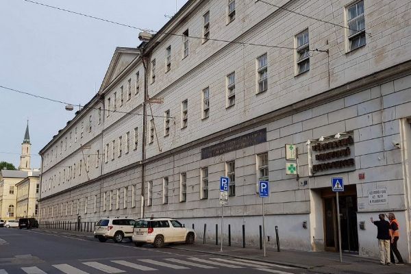 Ve VFN vzniklo nové centrum pro lidi se závislostmi a duševními obtížemi