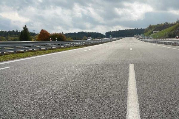 Dálnice D3 pokračuje: obchvat Budějovic funguje, další úseky směrem k Rakousku i Praze se připravují