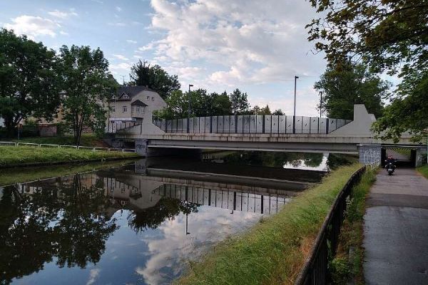 Most Kosmonautů čeká demolice, dopravu čekají měsíce objížděk