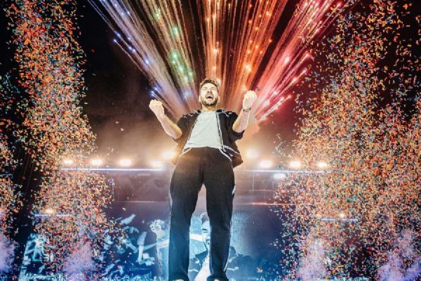 Na Letenské pláni vrcholí přípravy na koncert Marka Ztraceného. DPP posílí dopravu mimořádnou tramvají 44