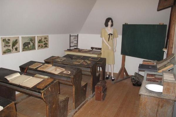 Procházka časem ve Svratce: muzeum nabízí cestu od první republiky po 70. léta