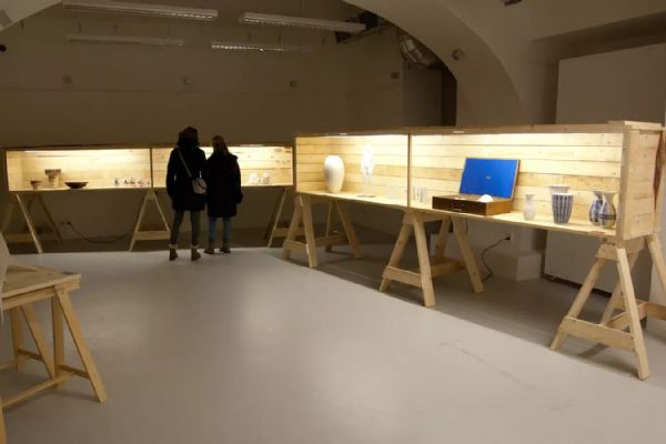 V Galerii Ladislava Sutnara se chystá výstava studentské keramiky a absolventských prací