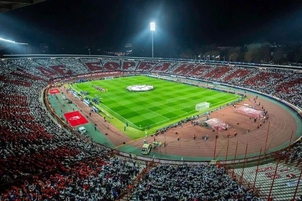 Viktorii dělí od Evropské ligy slavný soupeř. Nejprve ji čeká bouřlivý Bělehrad