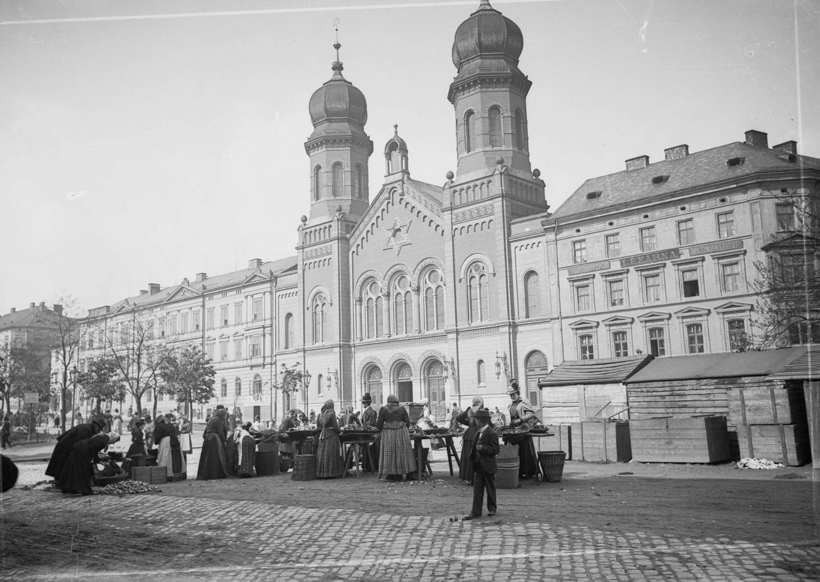Co změnil vznik Československa? Ženy získaly hlas, dělníci kratší směny a Plzeň budoucnost