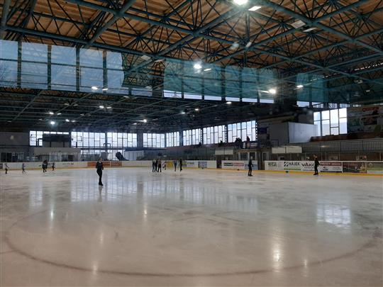 Podzimní prázdniny v Rokycanech. Děti a studenti si zaplavou i zabruslí za 28 korun