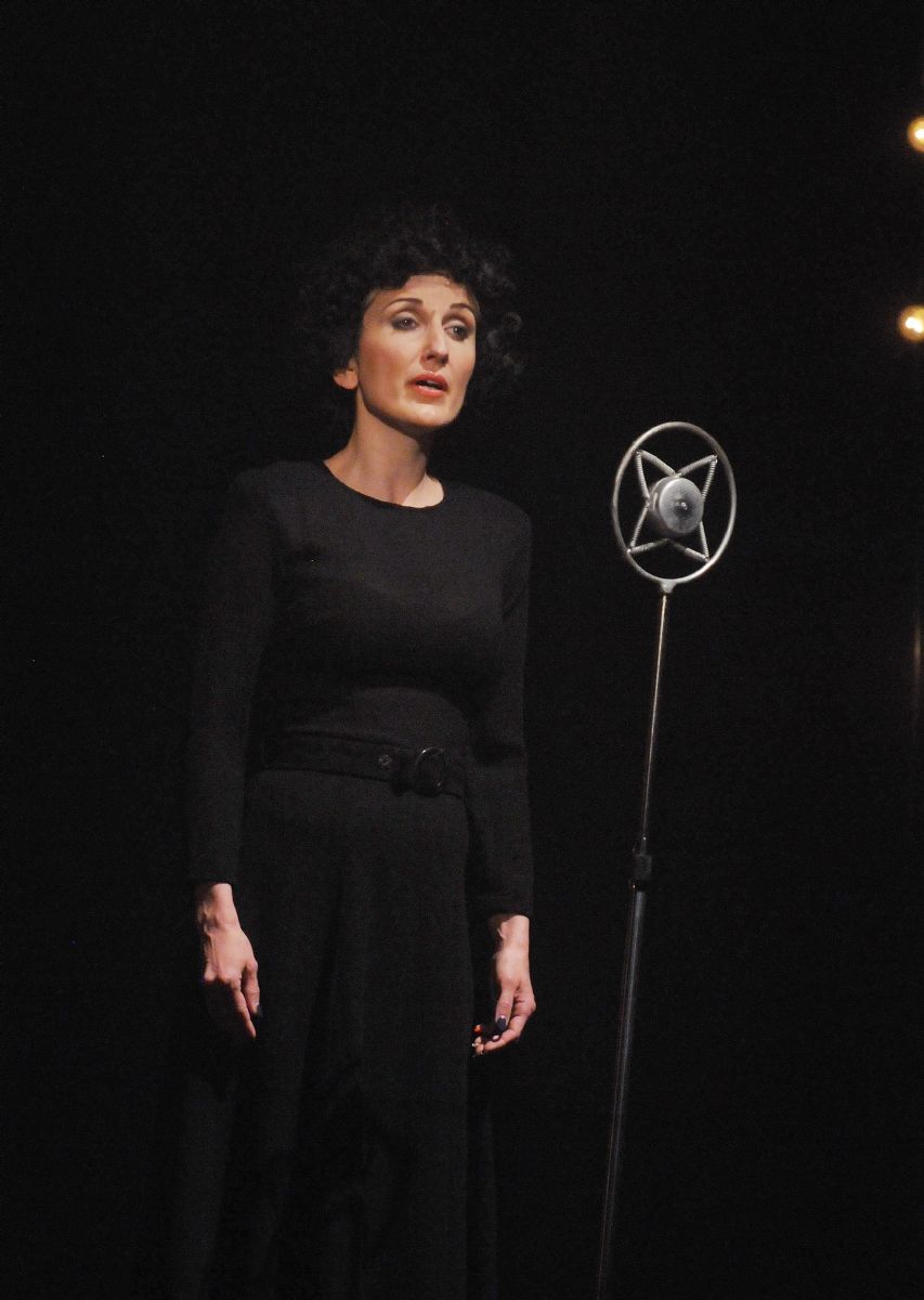 Edith, Freddie nebo Kočky – Divadlo J. K. Tyla láká na stálice repertoáru